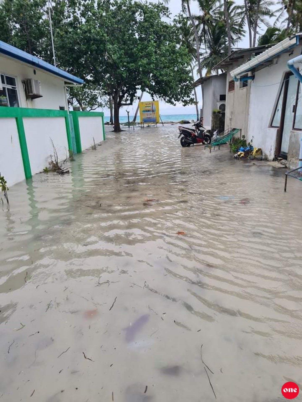Midhiya 24 gadi iru therey enme ginain varey vehunee dhihfuttah