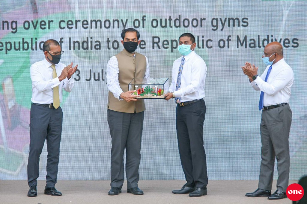India in Raajjeyge 61 rashakah Outdoor Gym saamaanu hadhiyaa kohfi