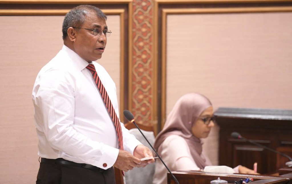 Dhaulathah faisaa hoadhan oiy magakee, resort thakuge bimu kuyyeh noon, tax inn maa bodu faidhaa libeyne: Mausoom