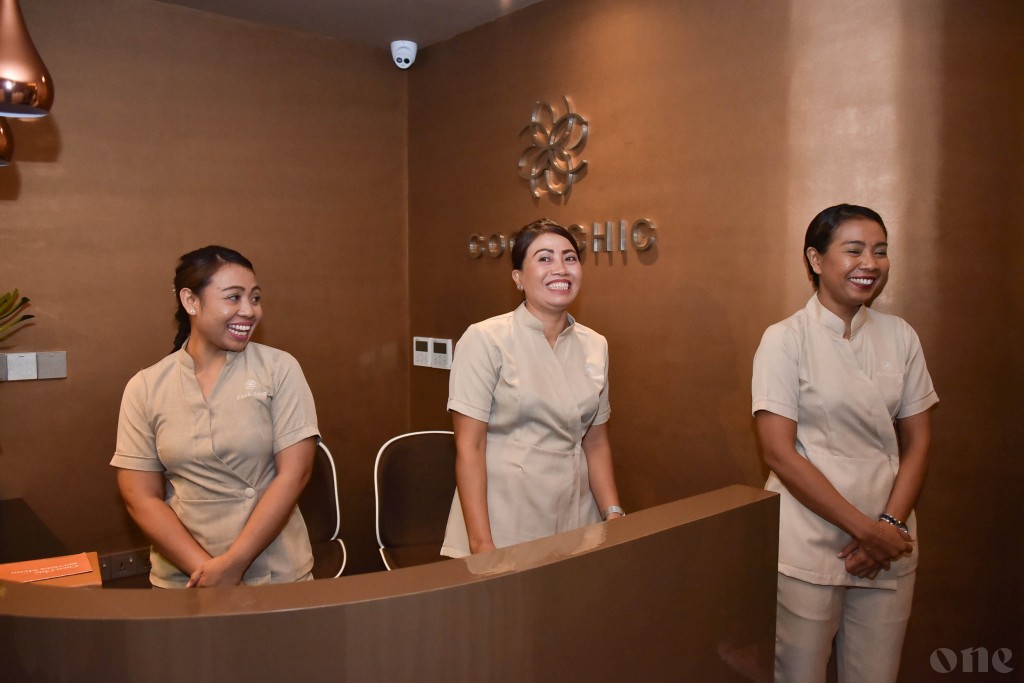 Asia ge emme maguboolu hatharu spa ge thereygai Coco Chic