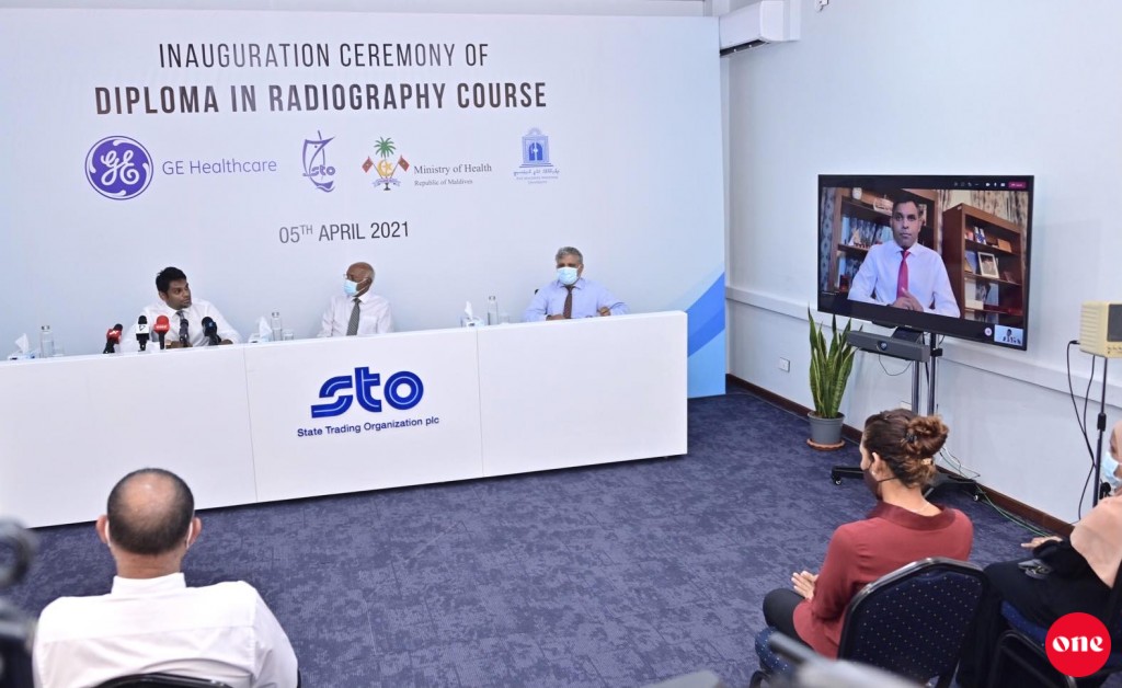 Radiography diploma ah hiley kiyavan dhivehinnah furusathu hulhuvaalaifi