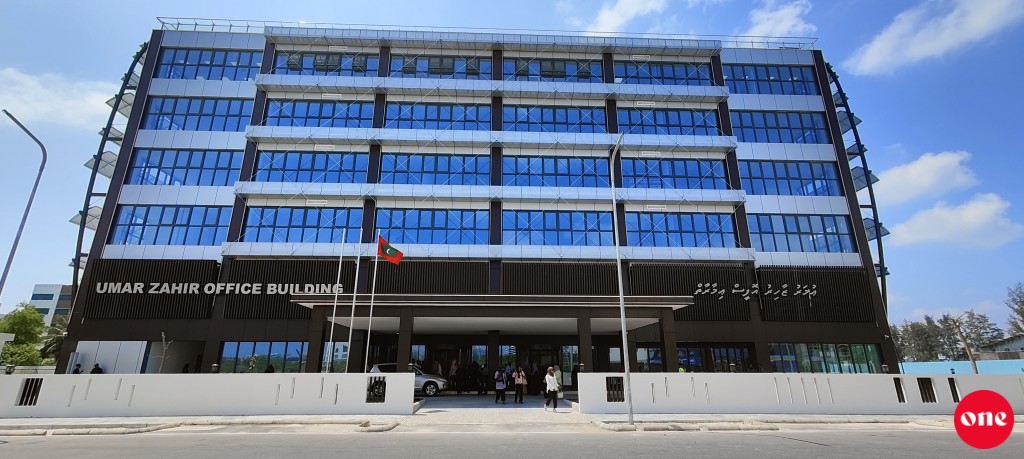 One Photo: Umar zahir office imaarai hulhuvumuge rasmiyyaathu