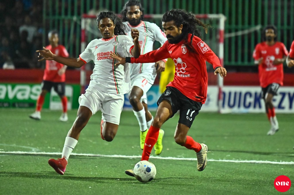 ވަން ފޮޓޯ: ގޯލްޑަން ފުޓްސަލް ޗެލެންޖް ޒޯން ބުރު ފޯރިއާއެކު ނިމުމަކަށް