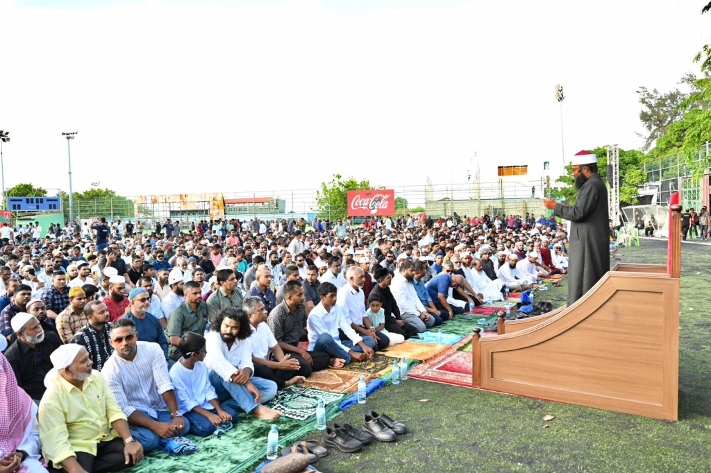 Ufaa faalhu kurumugai ehen dheen thakuge goiy thah copy kurun dhookollan Eid Khuthuba gai govaalaifi