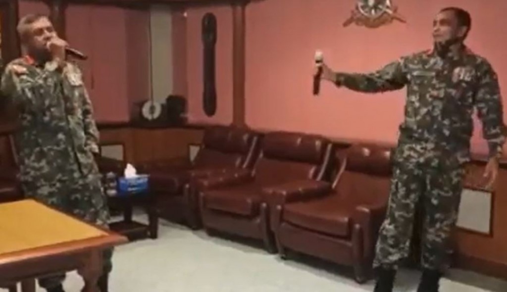 Shamaal ge karaoke video: Faadukee meehunge kolhu vee bali, gina bayaku bunanee mi haalathugai muhinmu kameh kamah