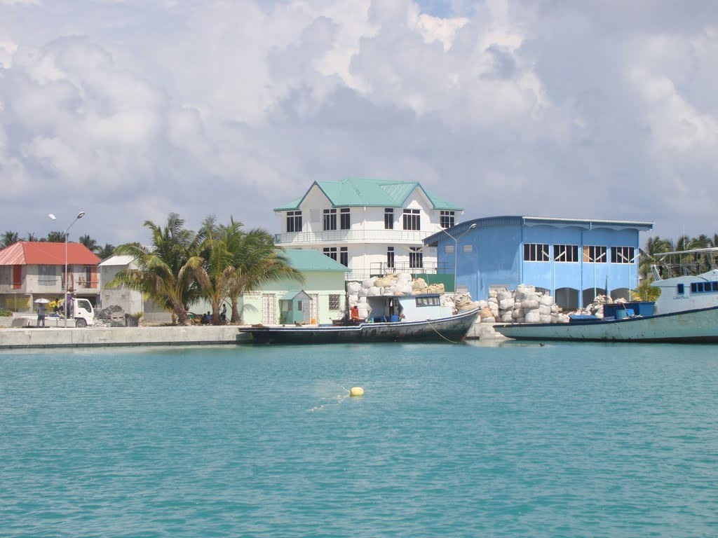 Two consulted at Health Center tests positive, Dhaandhoo under monitoring