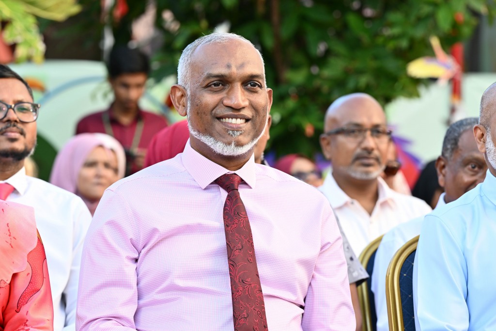 Raajje fadha jazeera gaumu thakah technology akee fenvaru rangalhu thauleemaa gulhuvaidhey bridge eh: Raees