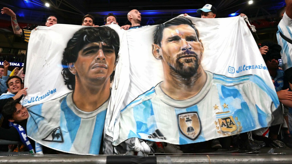 Argentina ge hurihaa handhaanthakeh Maradona aai gulhifai, Messi aai eku e kaamiyaabu thakuraaru kurevidhaanetha?