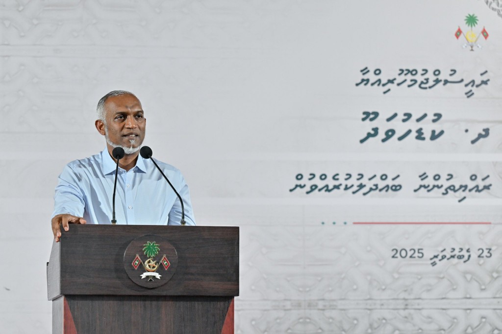 Raees ge naseyhaiy: Dhogu hedhun fadha viha aadhathakaa dhuruvaan azumu kanda alhuvvaa, dhoo rakkaatheri kuravvaa!