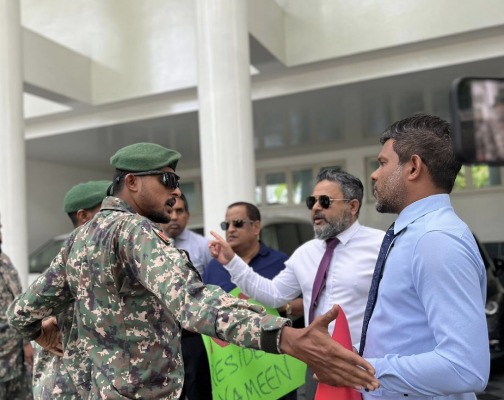 Raees Yameen ah aniyaa kuraa kamah bune idhikolhun Raees Office ah!