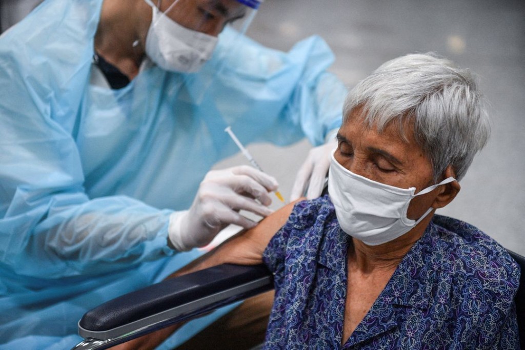 Thailand to expedite COVID-19 boosters in anticipation of Omicron