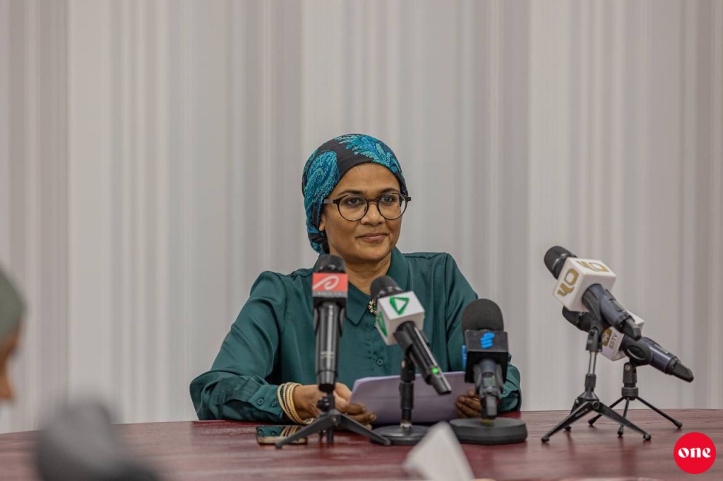 Agriculture Minister kamun Mariyam Mariya isthiufaa dhevvaifi