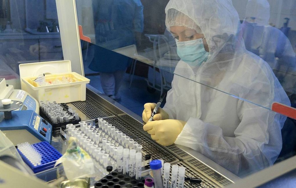 BREAKING: Russia inn ufehdhi Covid ge vaccine Raajjeygai beynun kuraanee WHO ge mingandu thakah fethey nama: Dr. Nazla