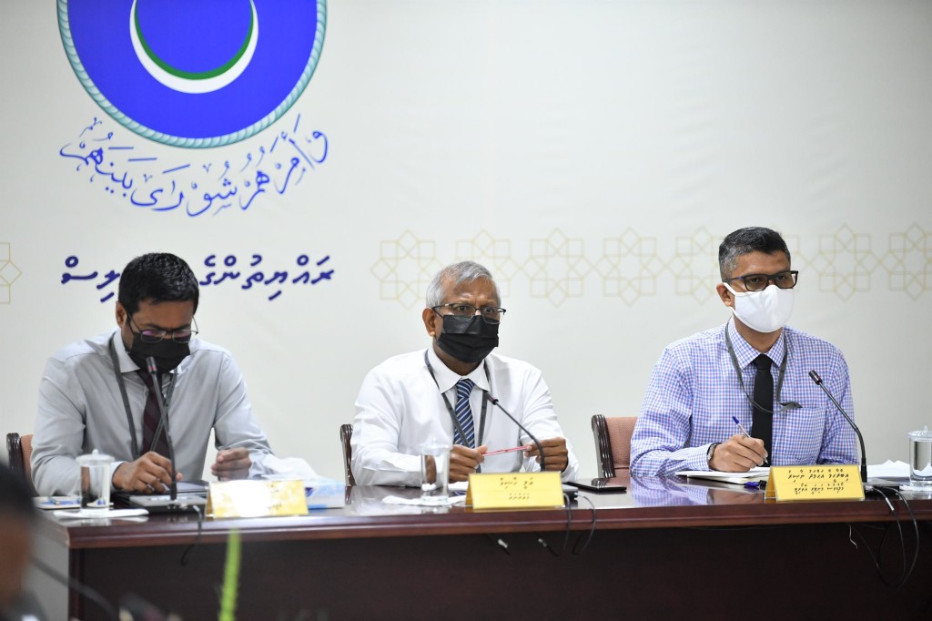 Raees Nasheed ah dhin hamalaage thahugeegah MMA Governor haazirukoh suvaalu koffi