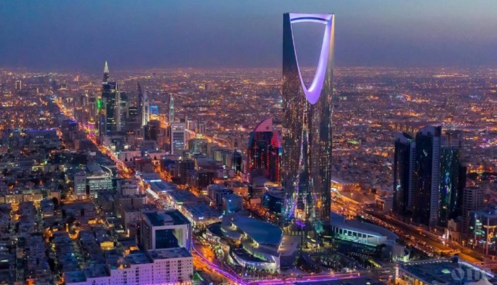Curfew declared in Saudi Arabia amid COVID pandemic