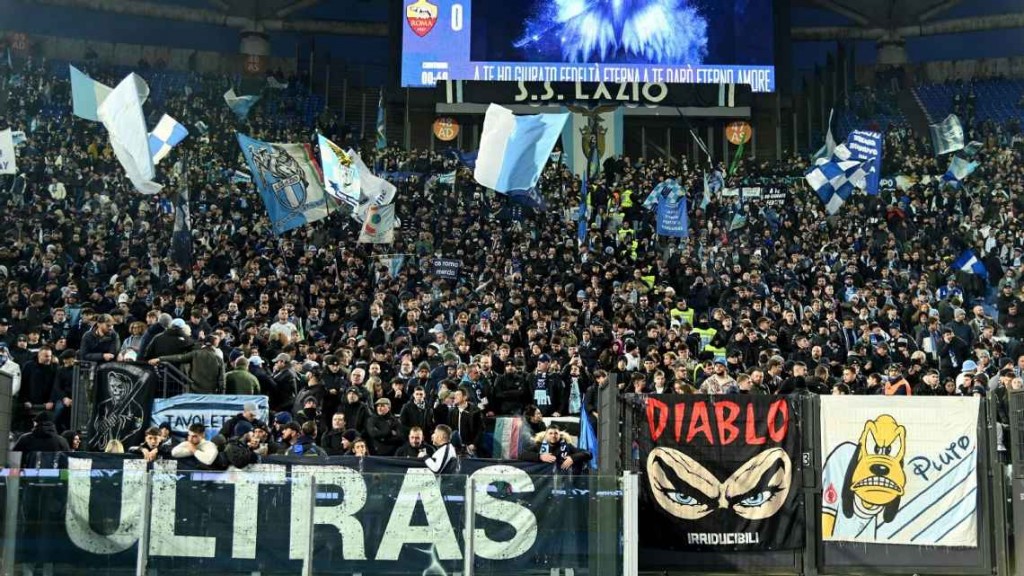 Naslee thafaathukurun thakaaeku Lazio aai Atletico joorimanaa koffi