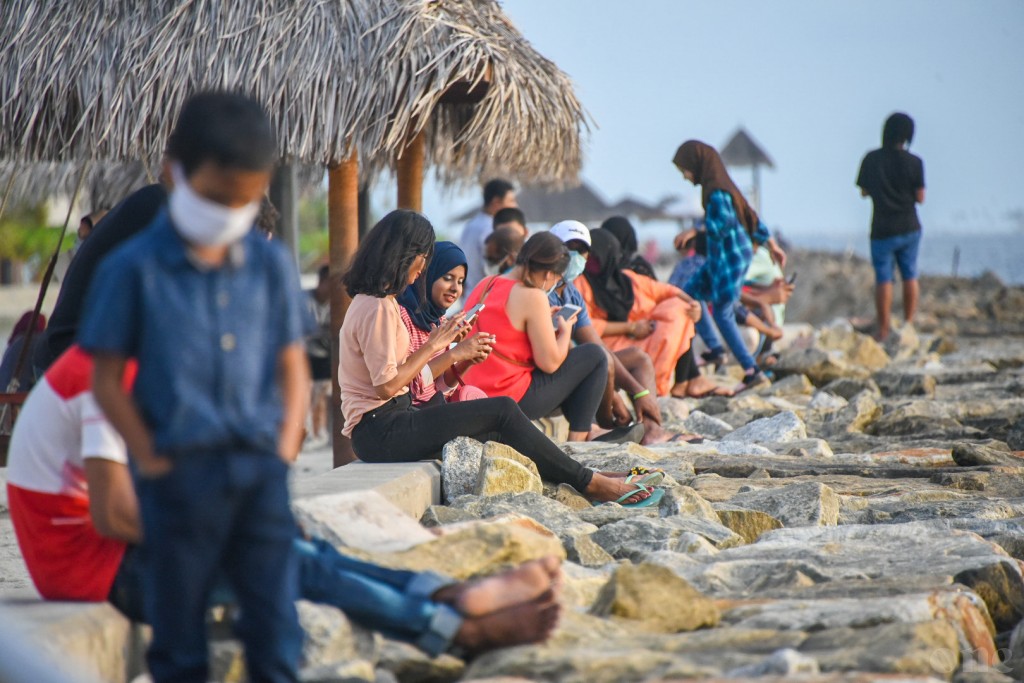 BREAKING: HPA ge usoolu thakah amalu kureytho belumah Male' sarahahdhugai mass inspection eh kuriah gendhanee
