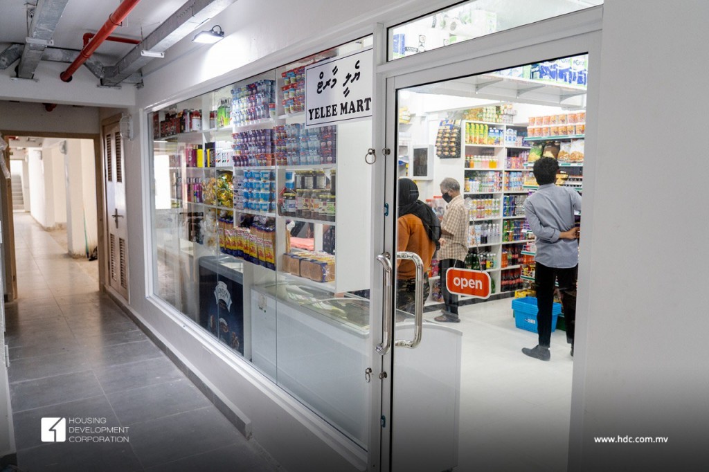 Hiyaa flat sarahahdhu gai ithuru mart eh hulhuvaifi