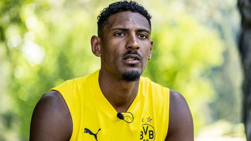 Cancer jehumuge sababun Dortmund ah alah gendhiya forward Haller team aa dhurah