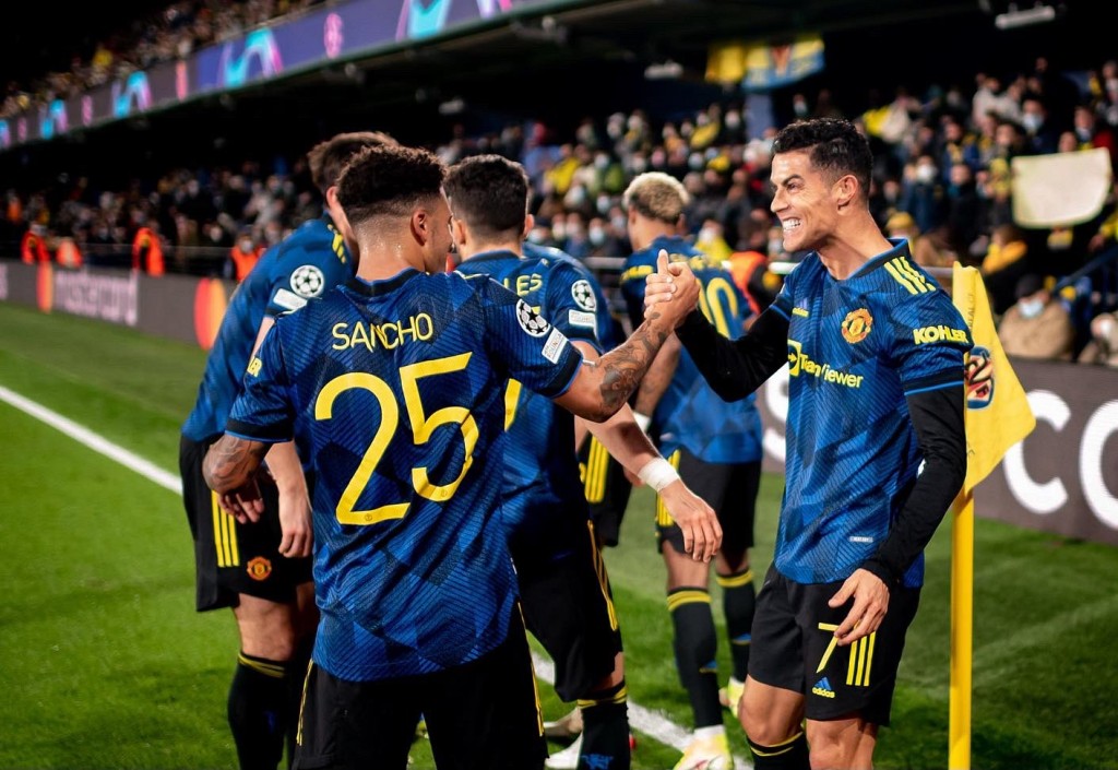 Ronaldo aai Sancho ge goal thakun United gadha 16 ah