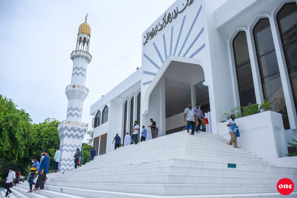 Islamee marukazugai rey fathis namaadhuge bangi eh nugovaa!