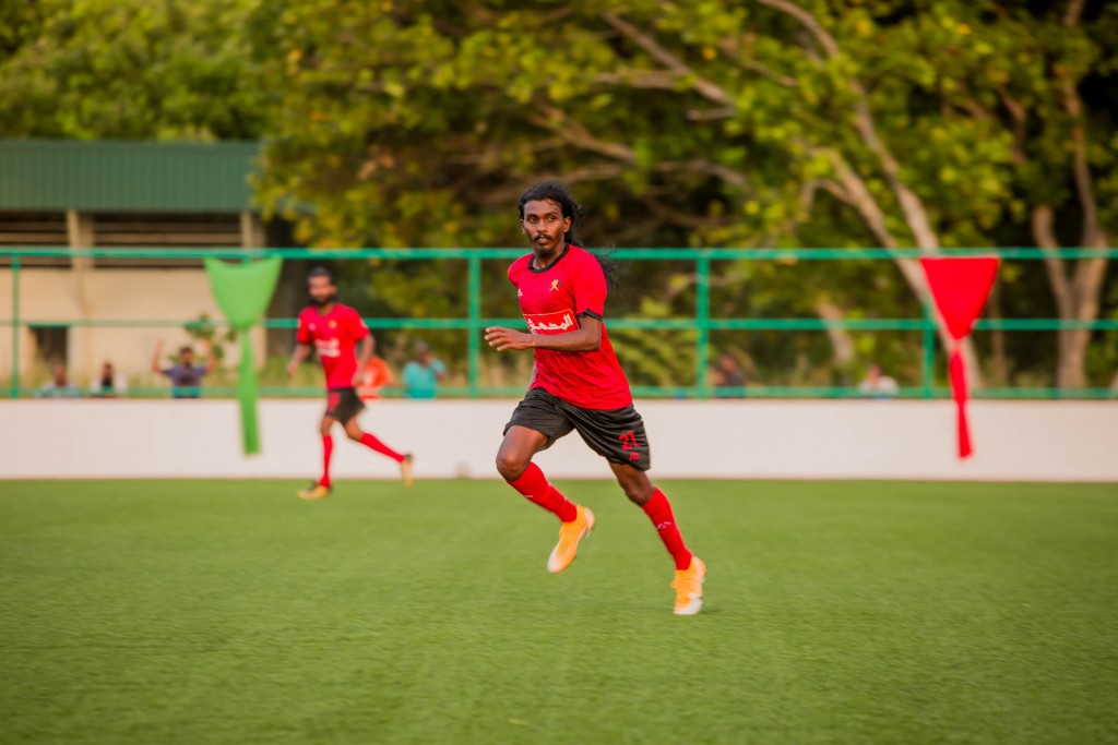 Thoppe aai Muslih ge goal thakun Dhan'bidhoo balikoh, Island Youth United kuriah