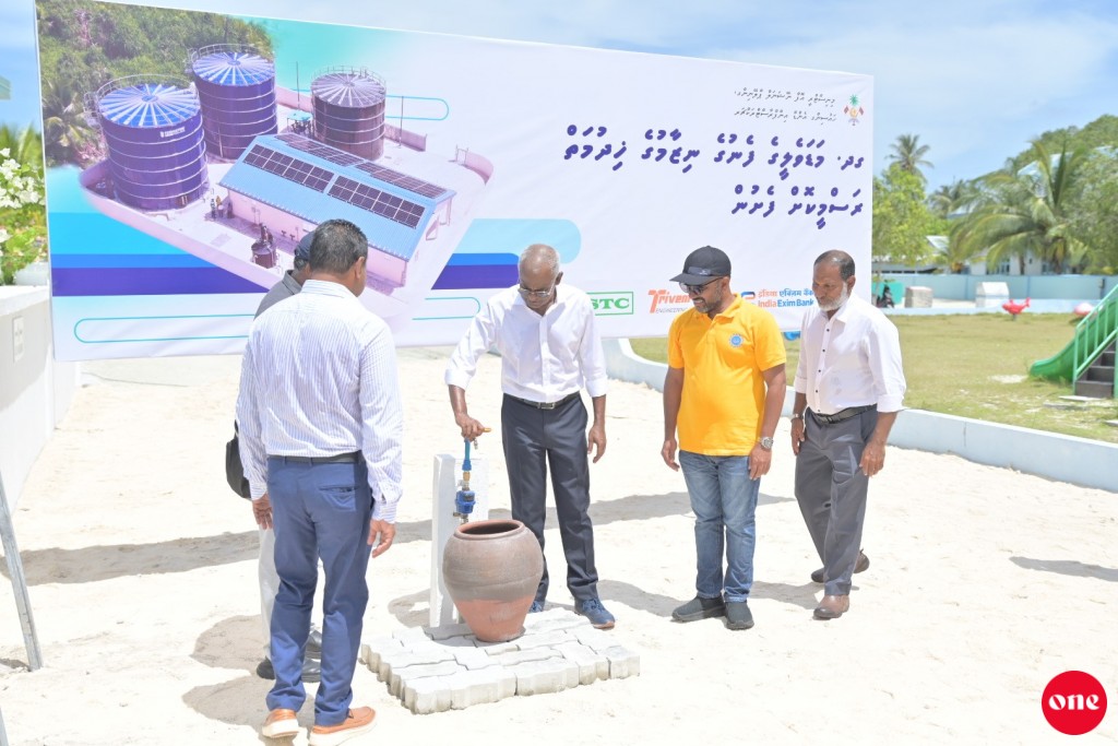 Madaveli ge fenuge nizaam Raees ifthithaahu kohdhevvaifi