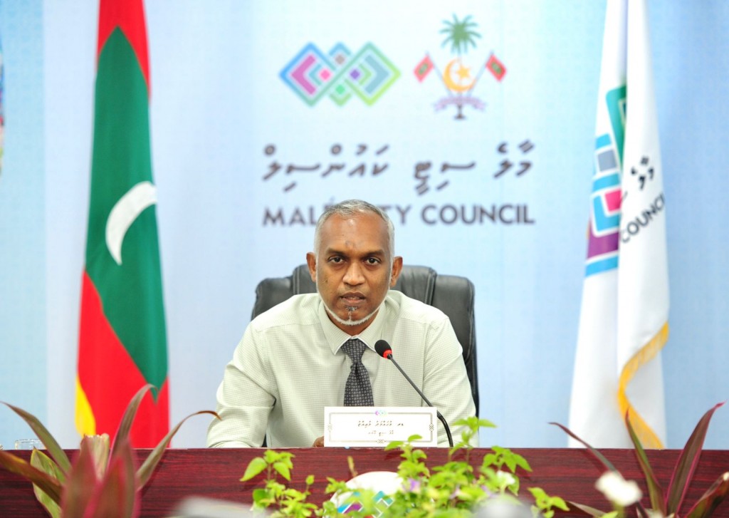 Hiyaa flat thakun kuli negun fas kurumah muizzu govaalavvaifi