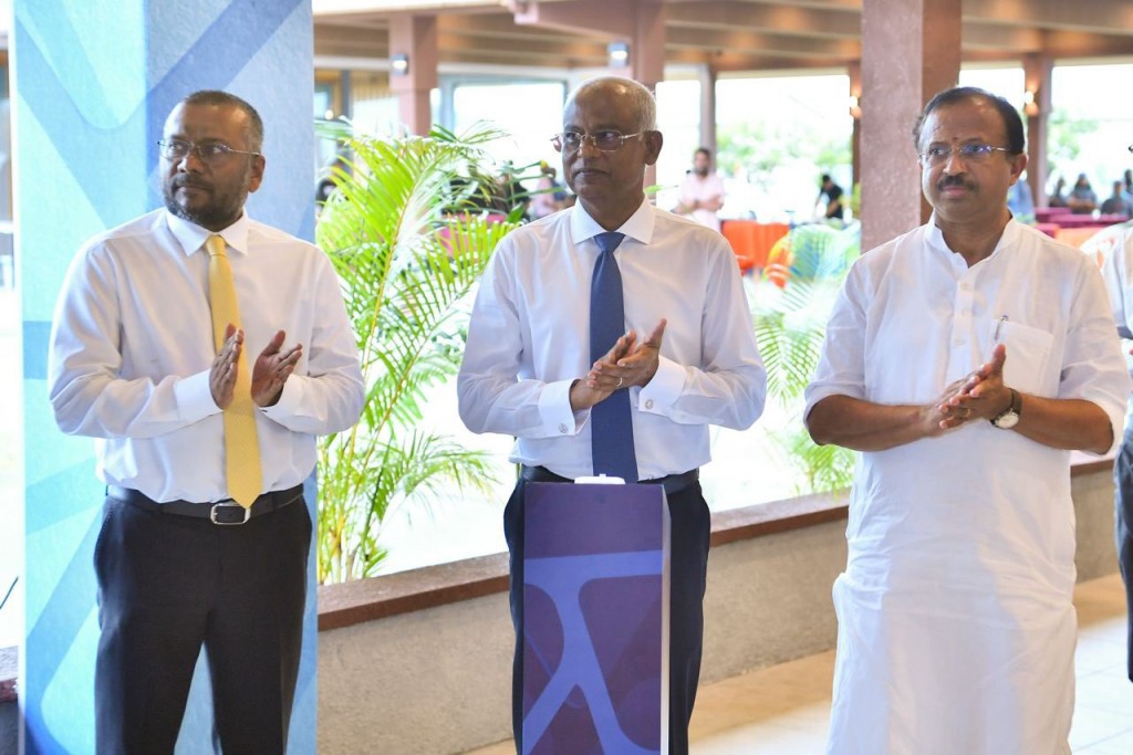Gan Airport tharaggee kurumuge amalee massakaiy Raees fattavaidhevvaifi