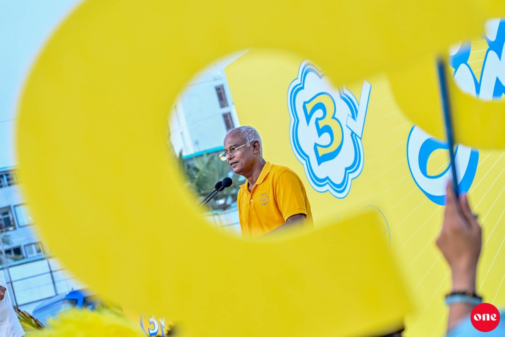 One Photo: Raees Solih ge campaign ninmumuge harakaai