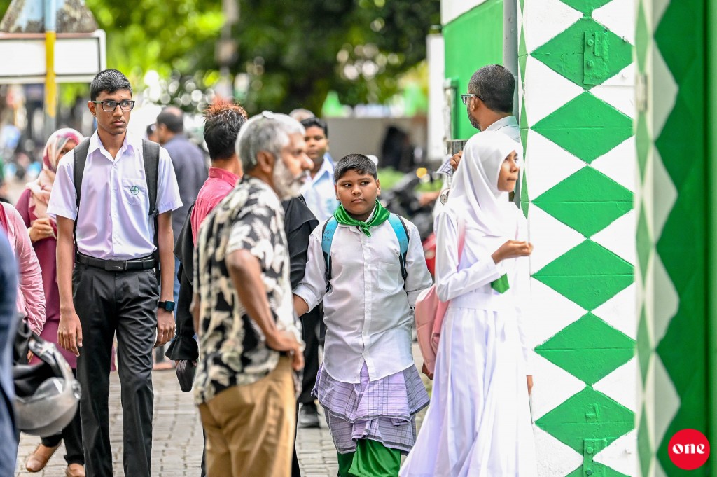 Report foiy dheefi, dharivarunnah dhe hafthaage bandheh