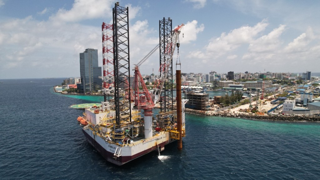 Male'-Villimale kandu olhin dhathuru kuraanama license hifahattaanan: Transport