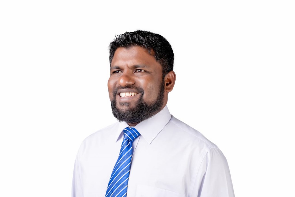 Dhiraagu ge board ah kureege Majlis Member Abdullah Abdhuhraheem