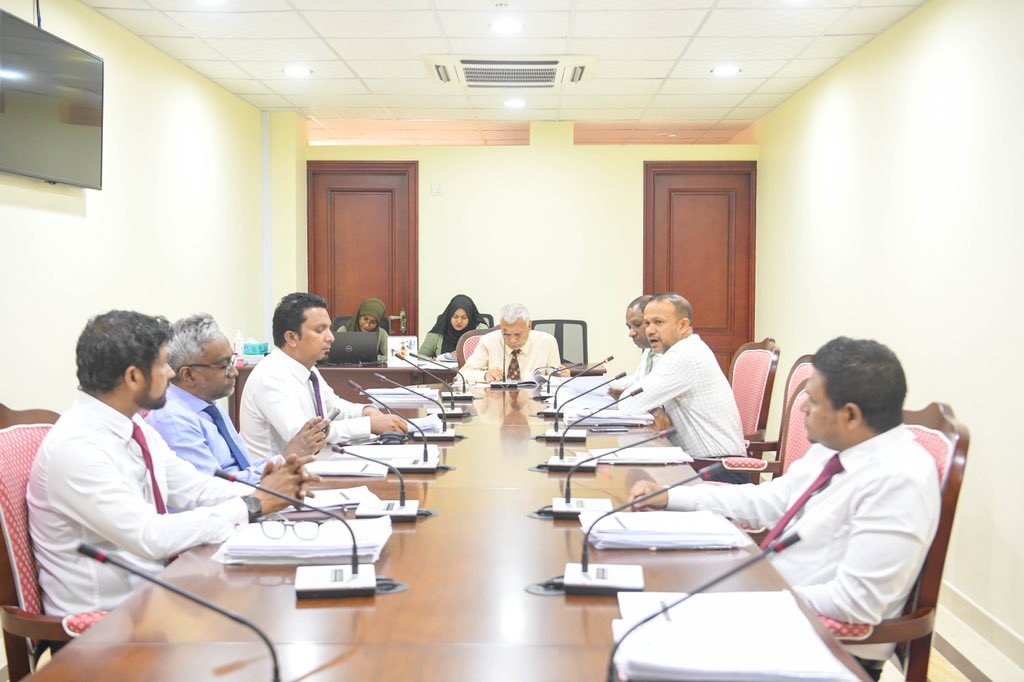 Vakikuraa fandiyaarunnah javaabudhaareevumuge furusathu committee in dheyn jehey: Ali Hussain