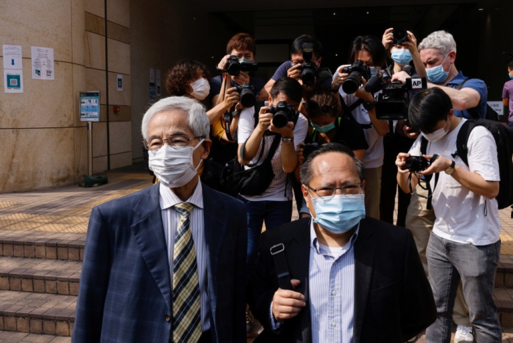 Sul'haveri muzaaharaa akun hayyaru kuri Hong Kong ge enme maguboolu 7 leaderunah hukum ivvaifi