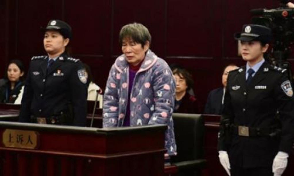 17 kudakujjaku traffic kuri China anhenaku merumah hukum koffi