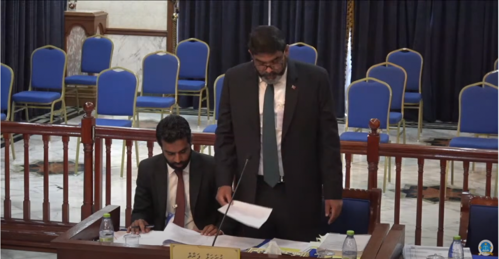 Dheebaajaa massalaige aduehun Supreme Court gai fashaifi