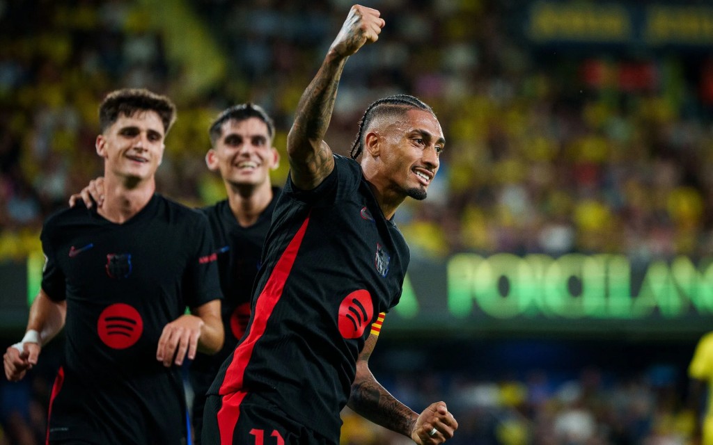 Barca ah huttumeh neh, maayoosvee Stegen ah libunu aniyaain