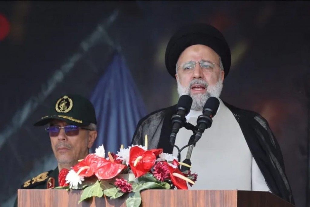 Israel aai Iran ah mulhi dhuniyein hoa hoa ey e govanee keeve?