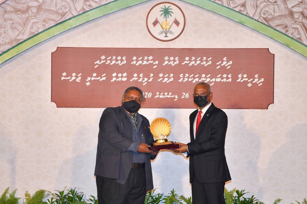 President announces new National Award for those with over 35 years of national service