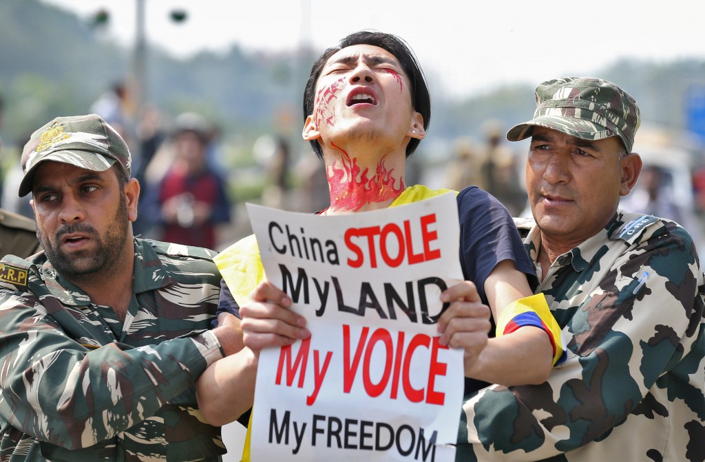 Tibet dharikolhuge meehunaa dhekolhah China in hingaa amaluthah ithuruvaathee America in kanboduvejje