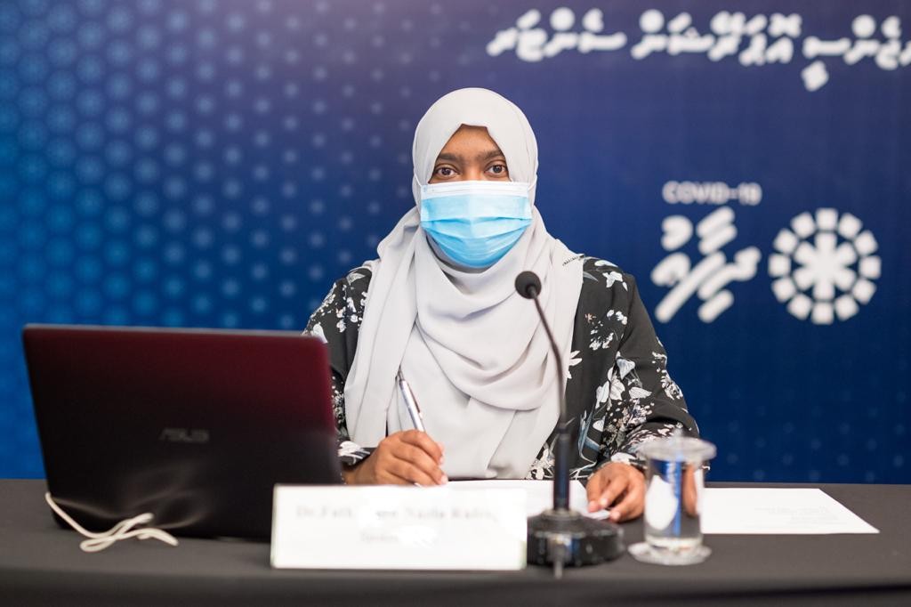 Sinopharm aai Pfizer vaccine ah Raahjeygai huhhdha dheefi