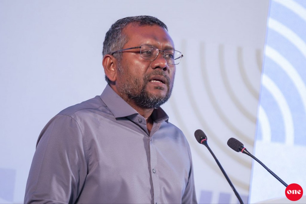 Ihavandhippolhi tharaggee ge mashroou aaeku feshigen midhanee Raajjeyge iguthisaadhah bodu badhaleh aumah: Fayyaz