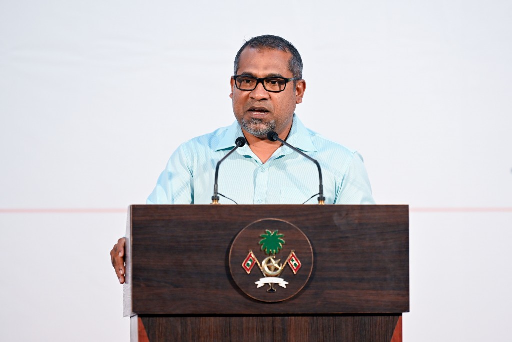 Air Ambulance tha'aarafu kurumah faseyha vegen dhiyaee Raees Muizzu ekamah thasavvaru kurevvi gothun: Khaleel