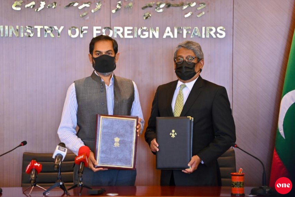 India ge hiley ehee gai 37 million rufiyaa ge 8 project eh hinganee