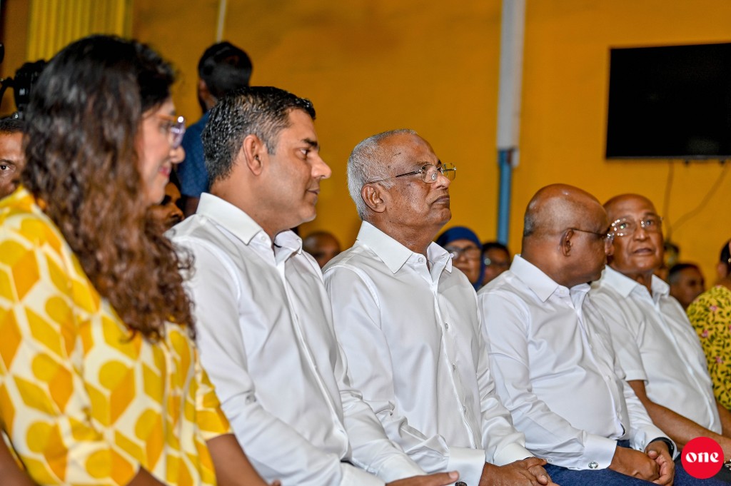 Raees Solih, Parimary campaign team thakaa mirey bahdhalu kurahvanee