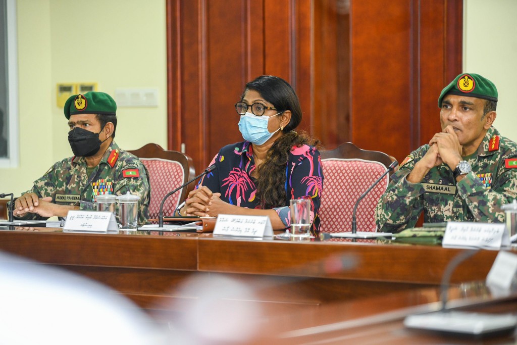 Hathiyaaraa eku beyruge sifainge ehves bayaku Raajjey ge ehves thanaku nei: Defence