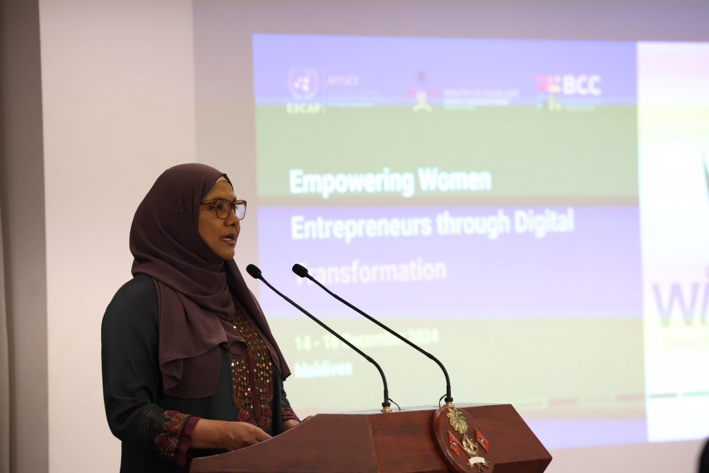 Igthisoadhee gothun anhenun baaruverikuruvumakee sarukaaruge enme iss eh amaazu: Gender Minister