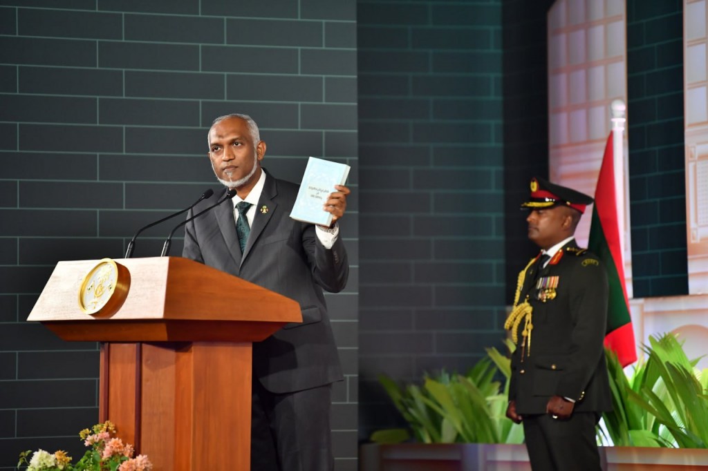 Heyoverikann kurevvumah Raees ballavanee bappaafulhuge fothah!