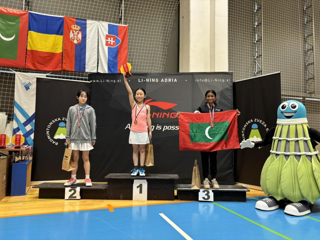 Laibaa ah anekkaa ves bainalaguvaamee kaamiyaabee eh, Slovenia mubaaraathun bronze medal